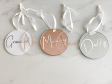 Load image into Gallery viewer, Family Bauble Decoration