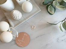 Load image into Gallery viewer, Personalised Interlocking Necklace- Handwriting Font