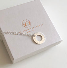 Load image into Gallery viewer, Roman Numerals Necklace